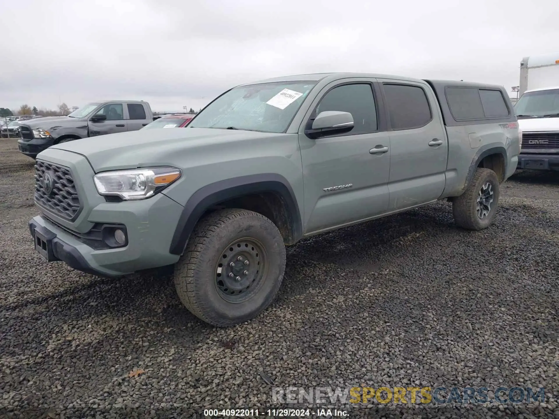 2 Photograph of a damaged car 3TMDZ5BN1NM123131 TOYOTA TACOMA 2022
