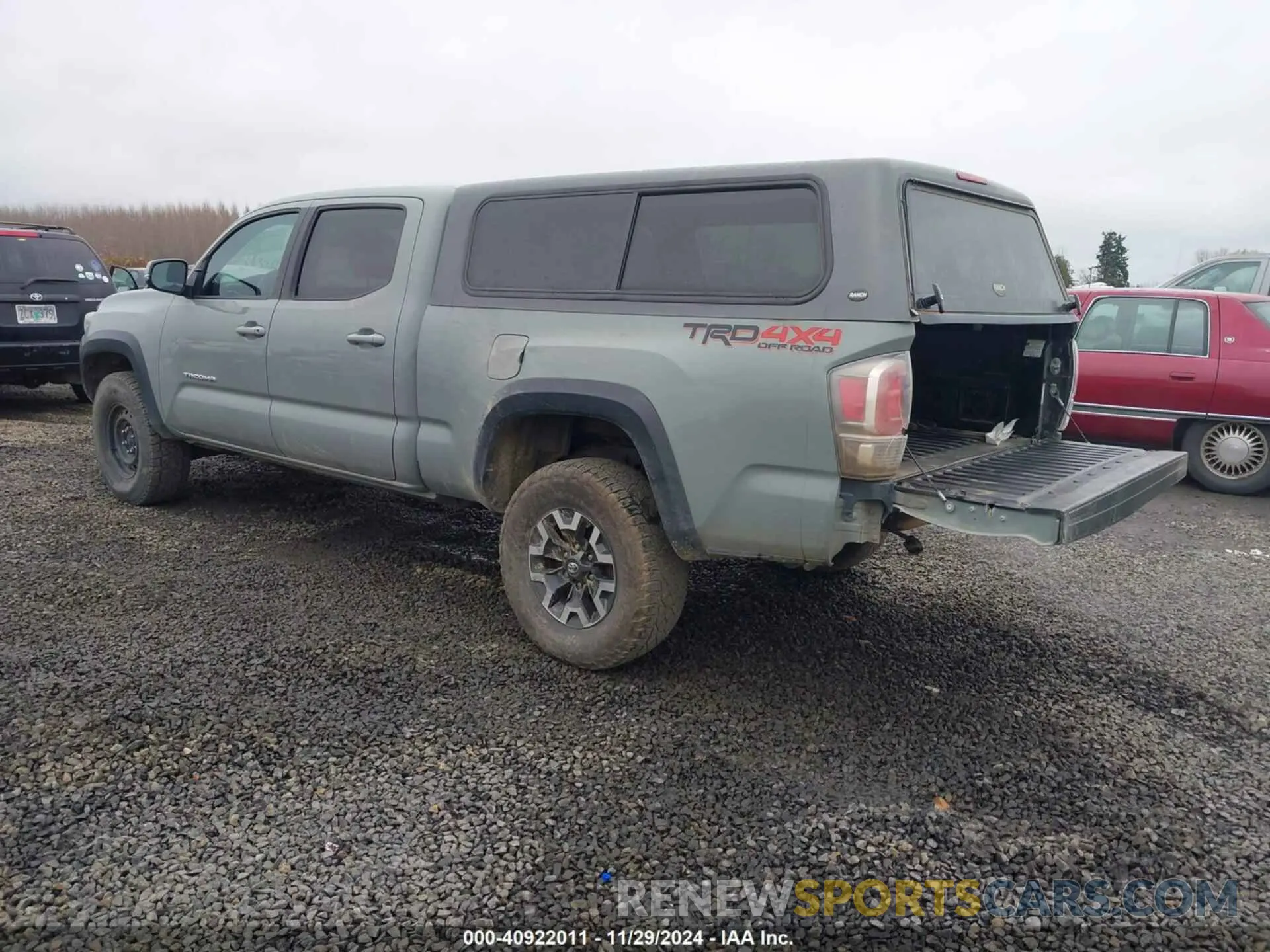 3 Photograph of a damaged car 3TMDZ5BN1NM123131 TOYOTA TACOMA 2022