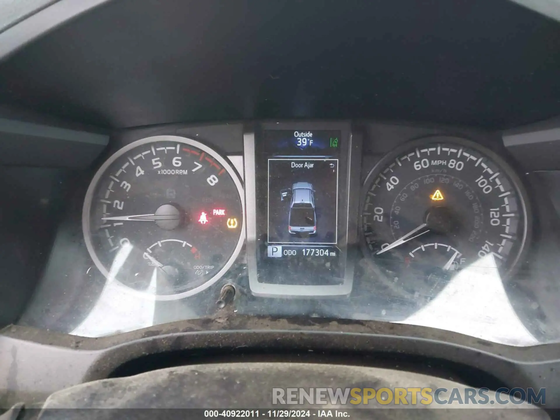 7 Photograph of a damaged car 3TMDZ5BN1NM123131 TOYOTA TACOMA 2022
