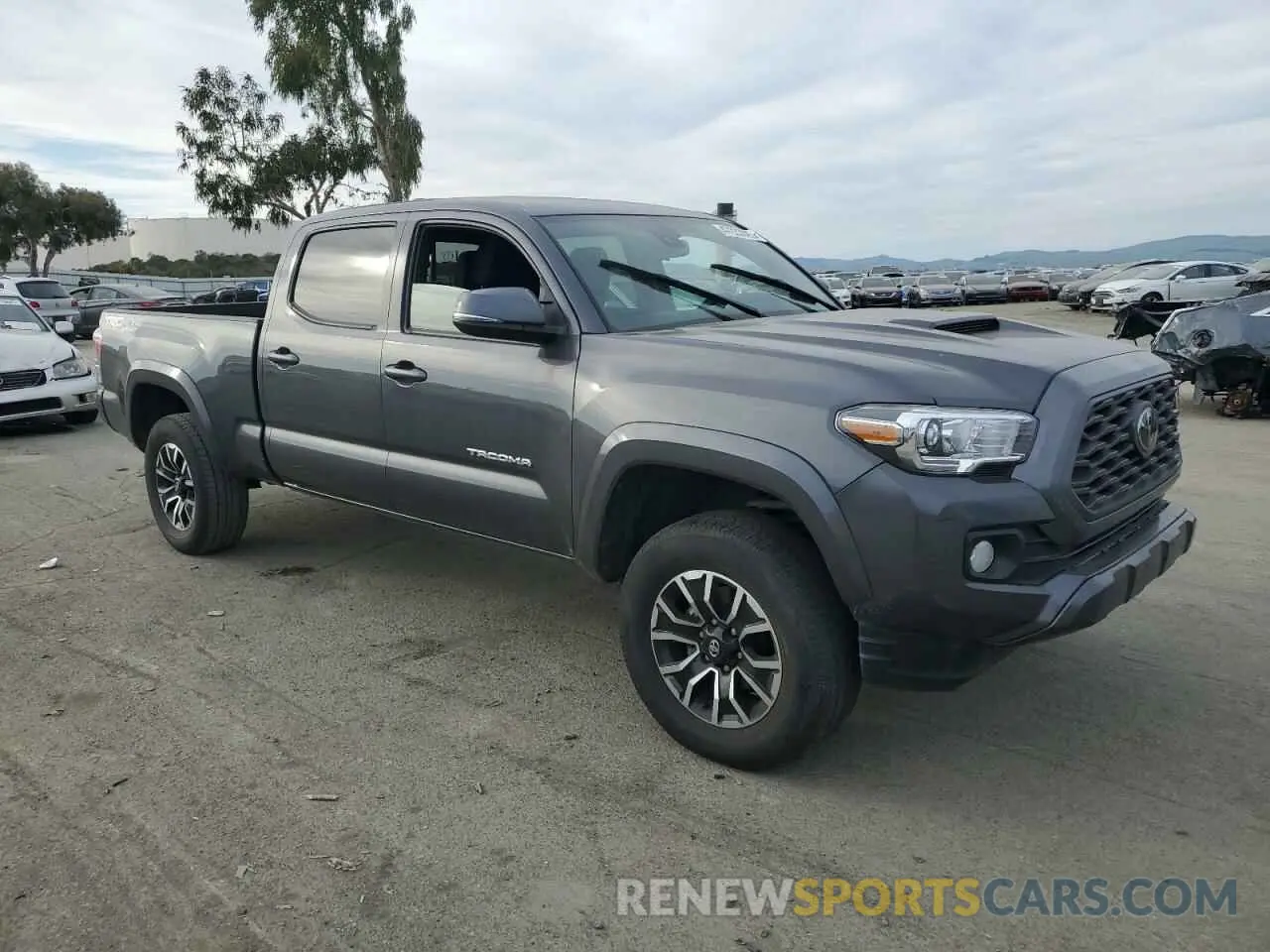 4 Photograph of a damaged car 3TMDZ5BN2NM128354 TOYOTA TACOMA 2022