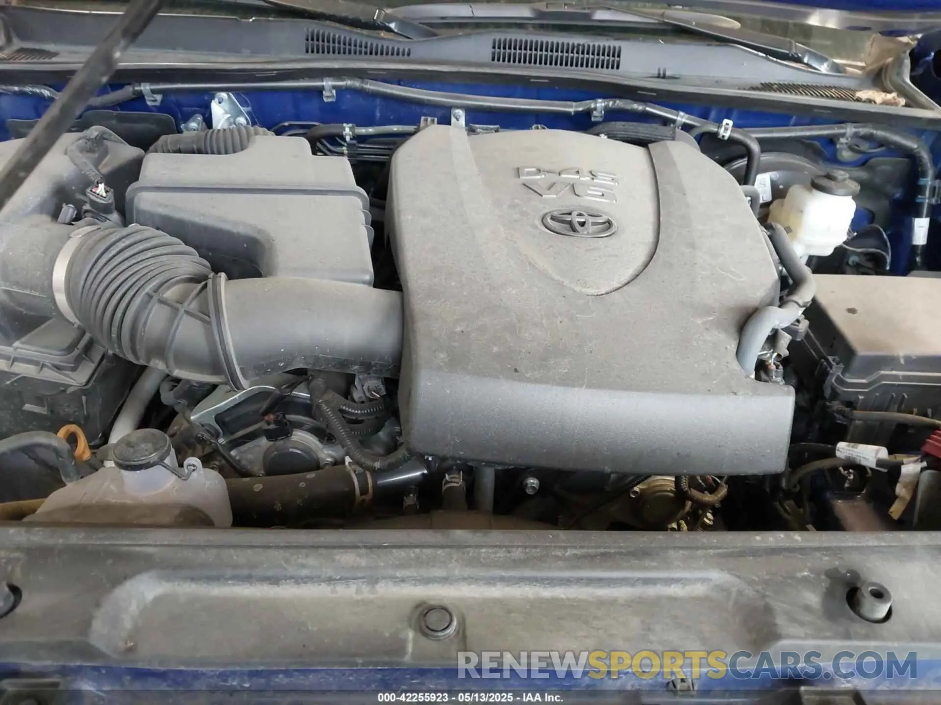 10 Photograph of a damaged car 3TMDZ5BN2NM139659 TOYOTA TACOMA 2022