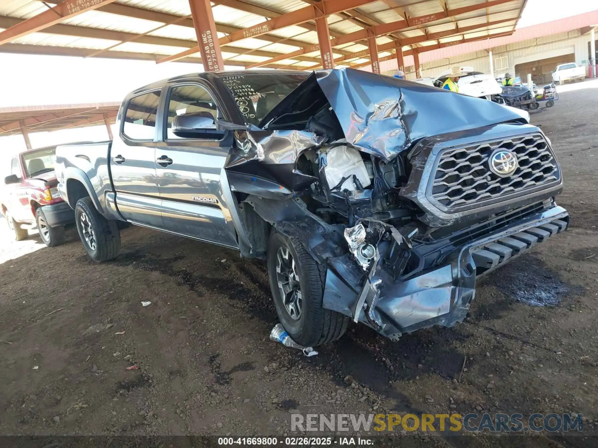 1 Photograph of a damaged car 3TMDZ5BN3NM125818 TOYOTA TACOMA 2022