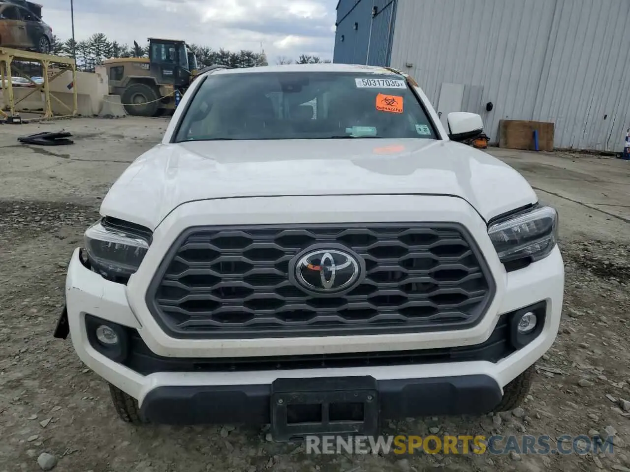 5 Photograph of a damaged car 3TMDZ5BN3NM137788 TOYOTA TACOMA 2022