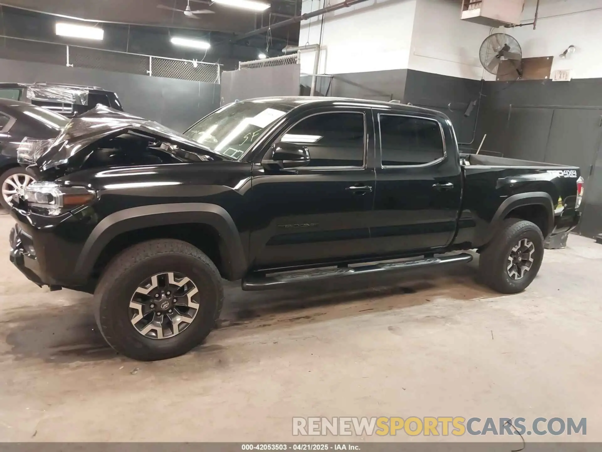 14 Photograph of a damaged car 3TMDZ5BN4NM126377 TOYOTA TACOMA 2022