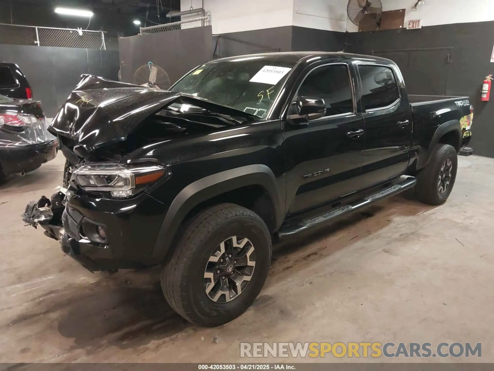 2 Photograph of a damaged car 3TMDZ5BN4NM126377 TOYOTA TACOMA 2022