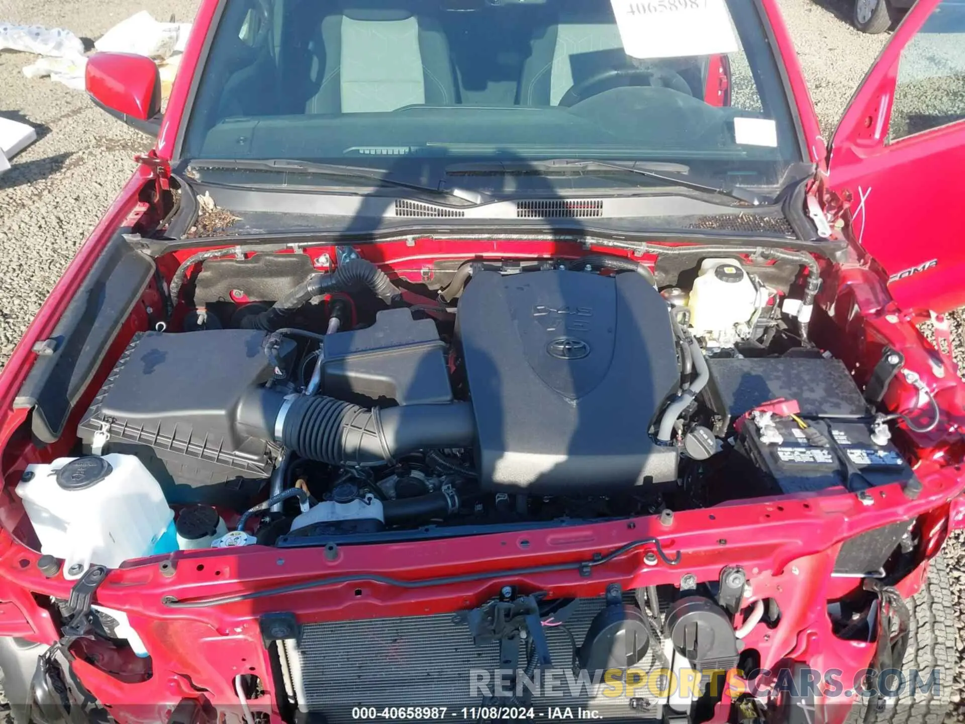 10 Photograph of a damaged car 3TMDZ5BN4NM127772 TOYOTA TACOMA 2022
