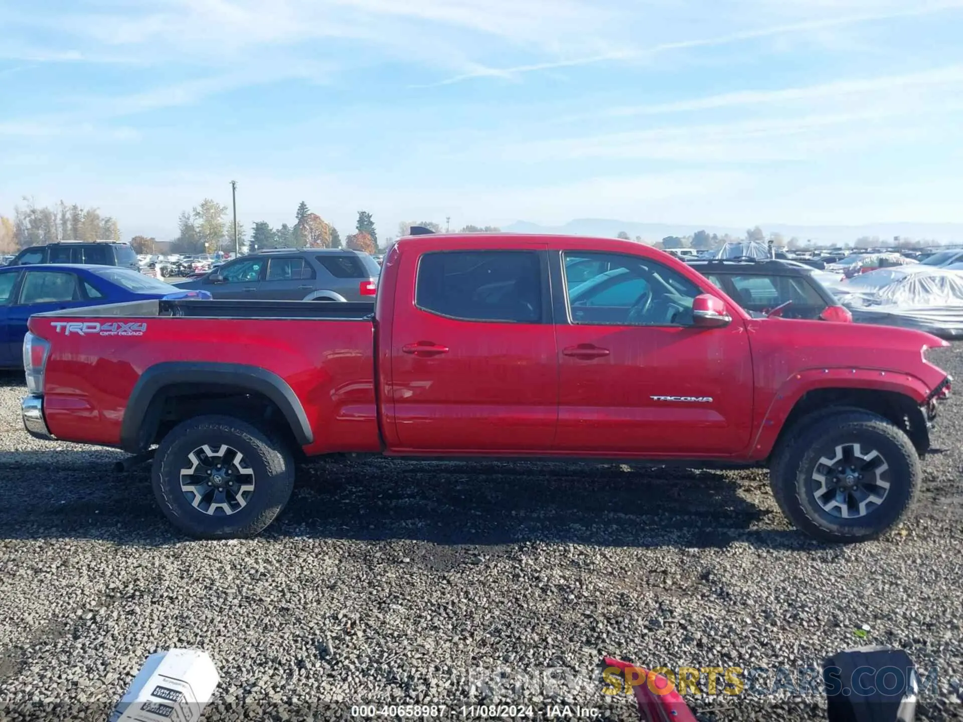 14 Photograph of a damaged car 3TMDZ5BN4NM127772 TOYOTA TACOMA 2022