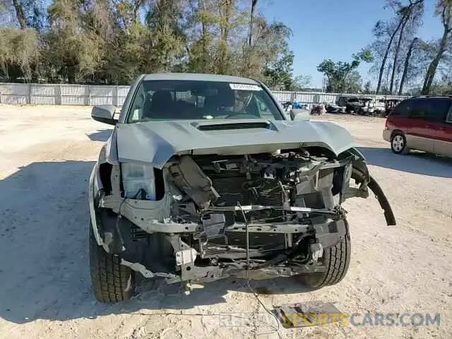 11 Photograph of a damaged car 3TMDZ5BN5NM135699 TOYOTA TACOMA 2022