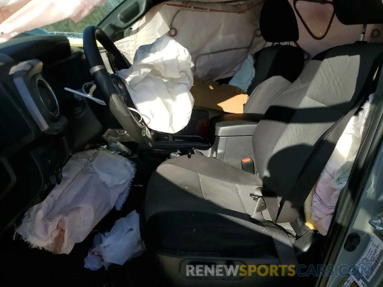 7 Photograph of a damaged car 3TMDZ5BN5NM135699 TOYOTA TACOMA 2022
