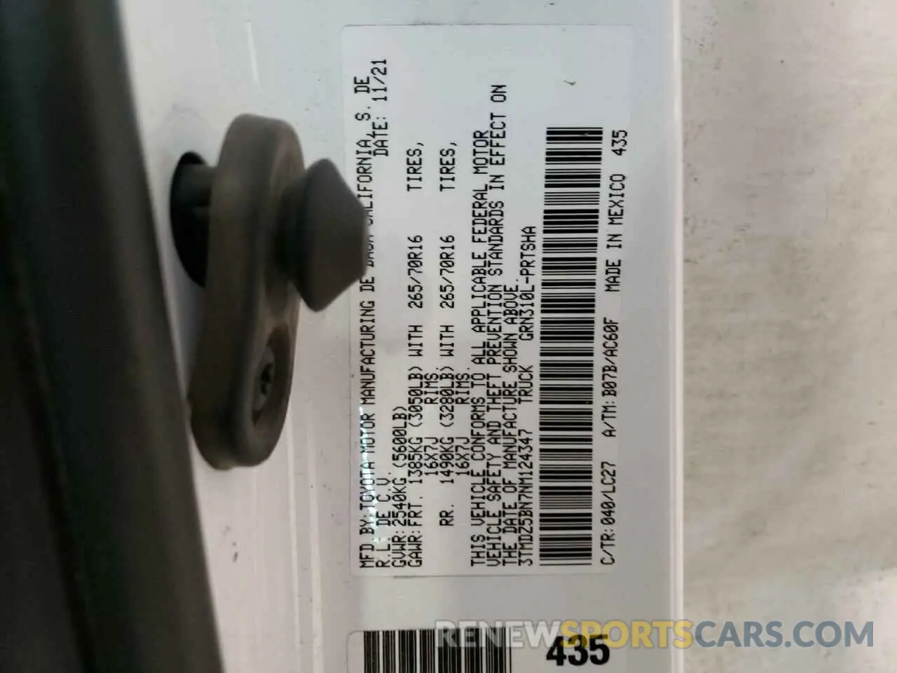 12 Photograph of a damaged car 3TMDZ5BN7NM124347 TOYOTA TACOMA 2022
