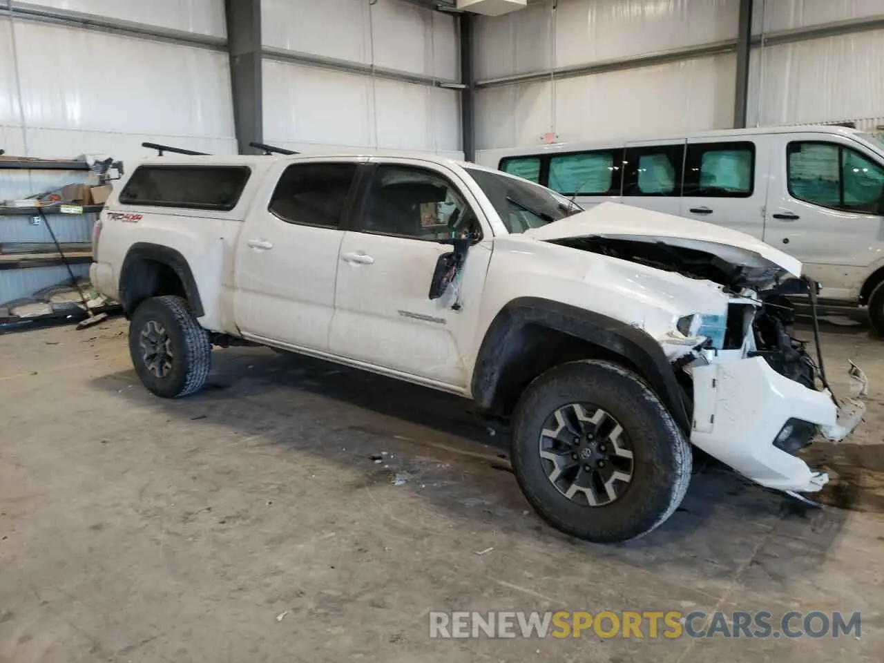 4 Photograph of a damaged car 3TMDZ5BN7NM124347 TOYOTA TACOMA 2022