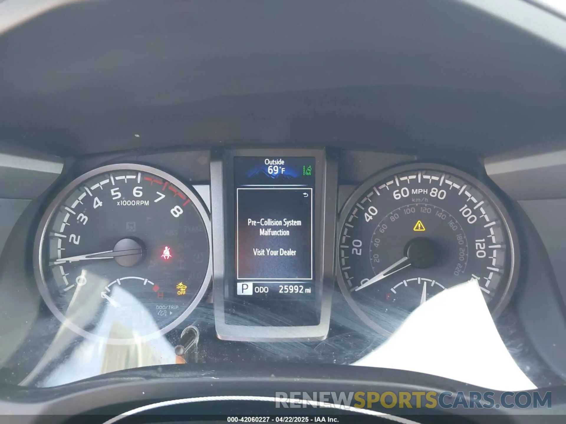 7 Photograph of a damaged car 3TMDZ5BN7NM140340 TOYOTA TACOMA 2022