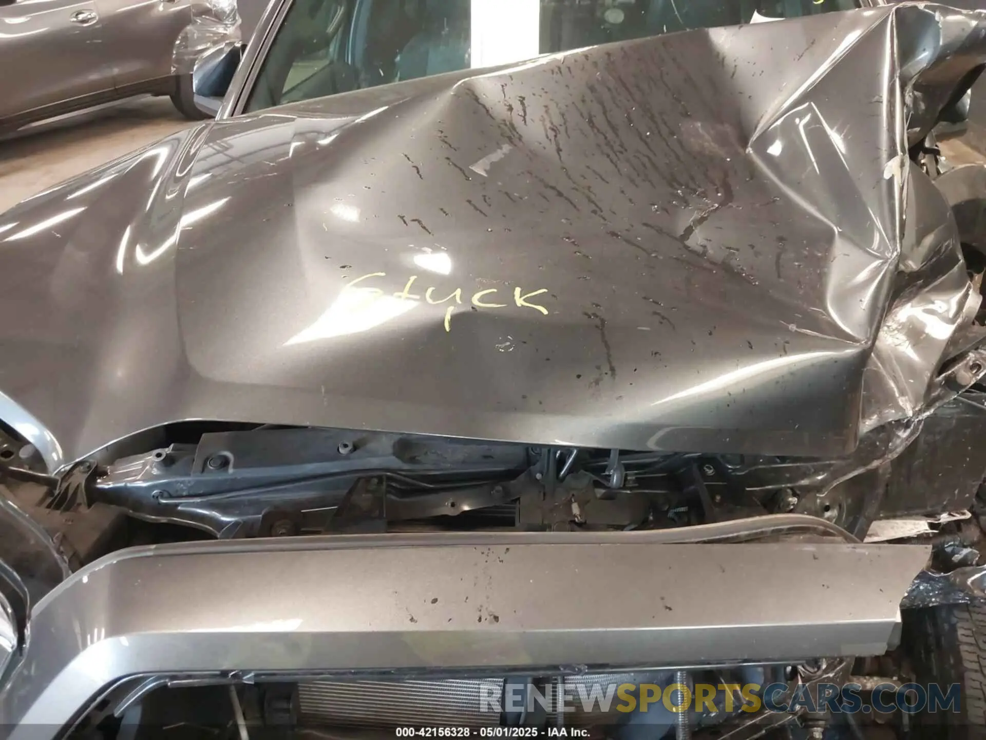 10 Photograph of a damaged car 3TMDZ5BN8NM138936 TOYOTA TACOMA 2022