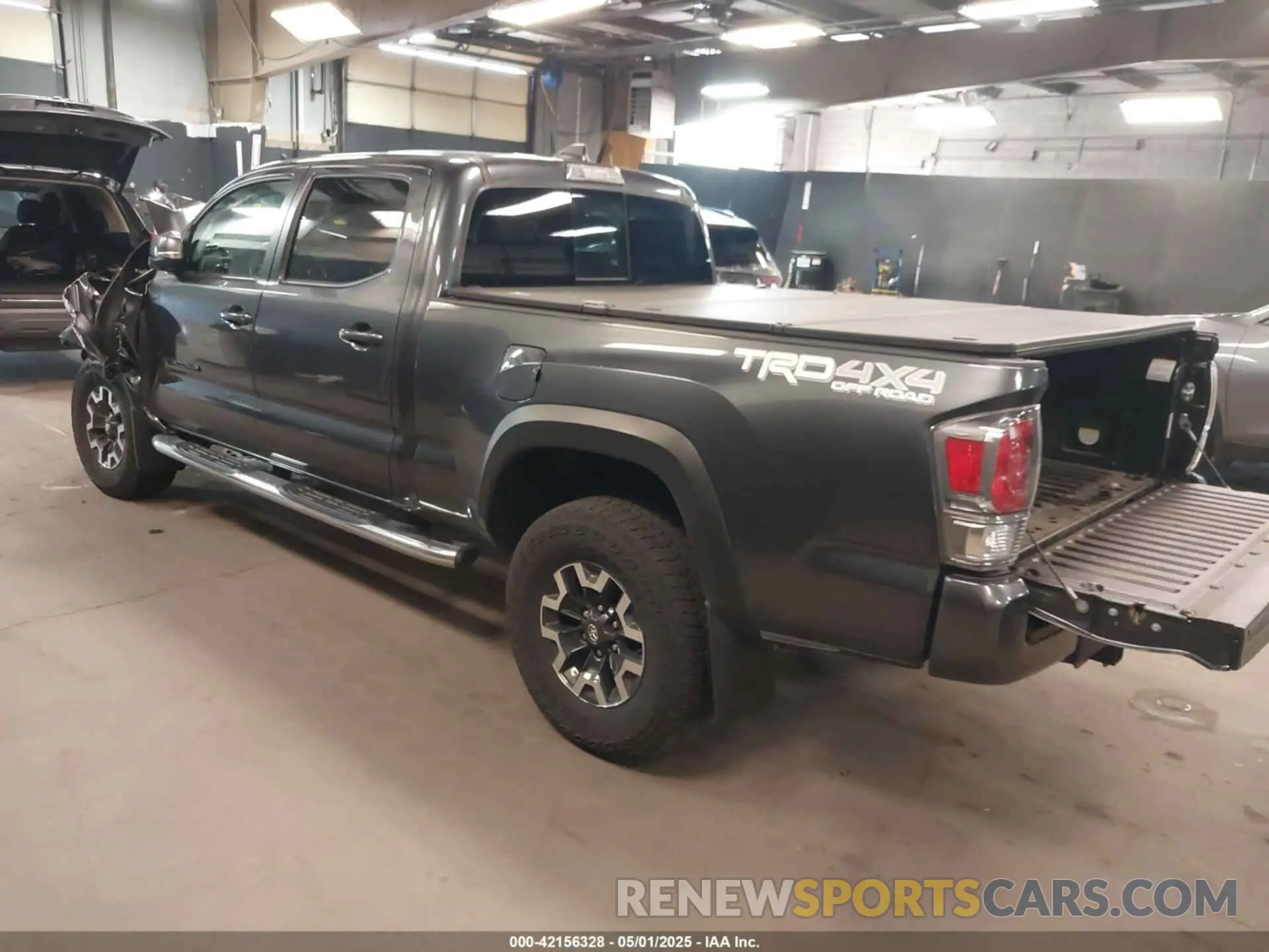 3 Photograph of a damaged car 3TMDZ5BN8NM138936 TOYOTA TACOMA 2022