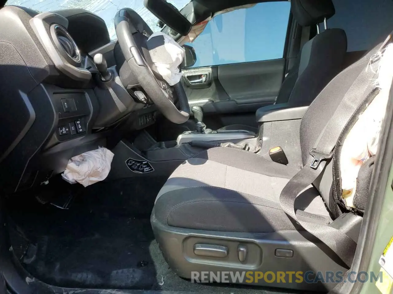 7 Photograph of a damaged car 3TMDZ5BN9NM133972 TOYOTA TACOMA 2022