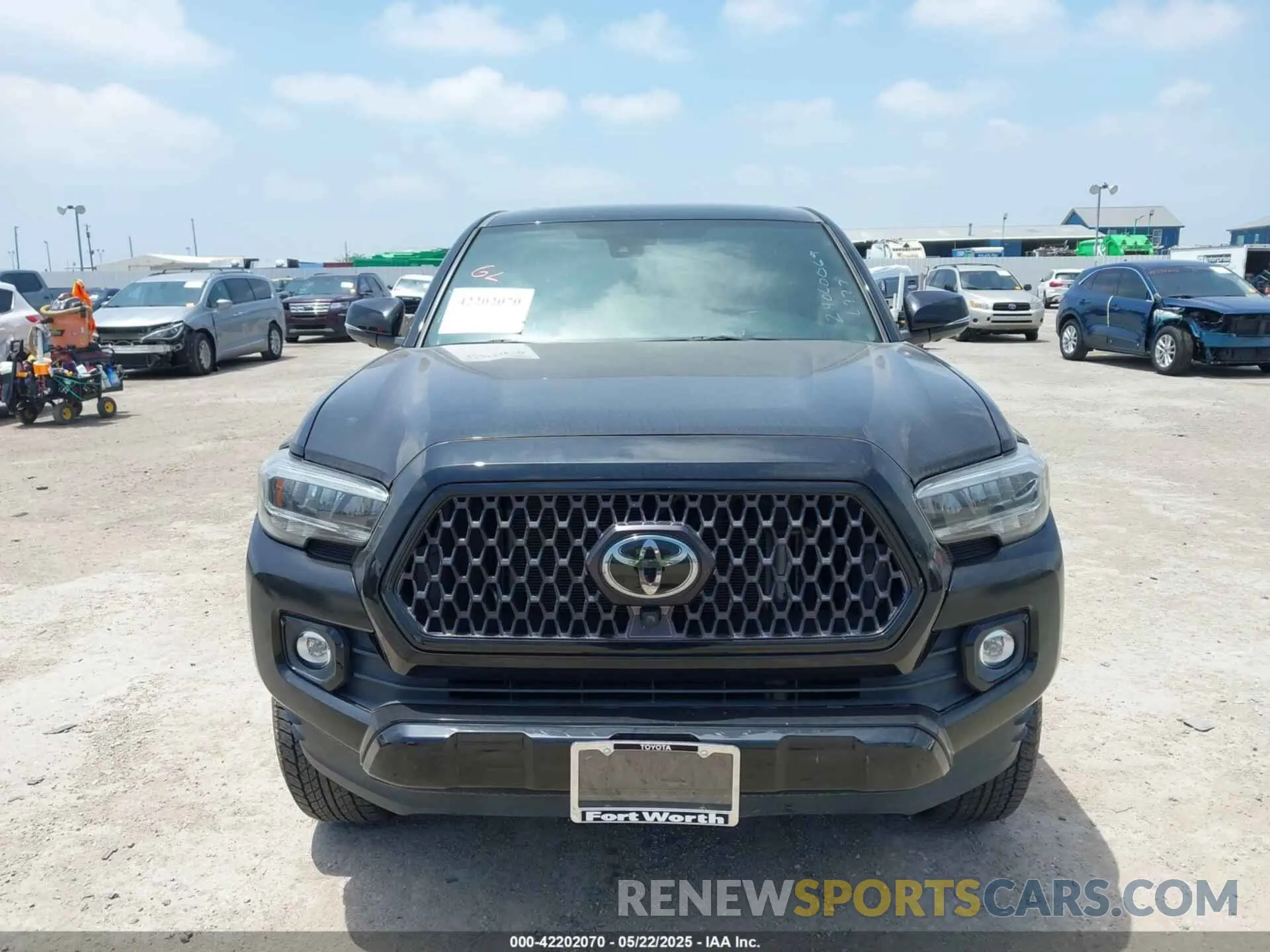 6 Photograph of a damaged car 3TMEZ5CN0NM173523 TOYOTA TACOMA 2022