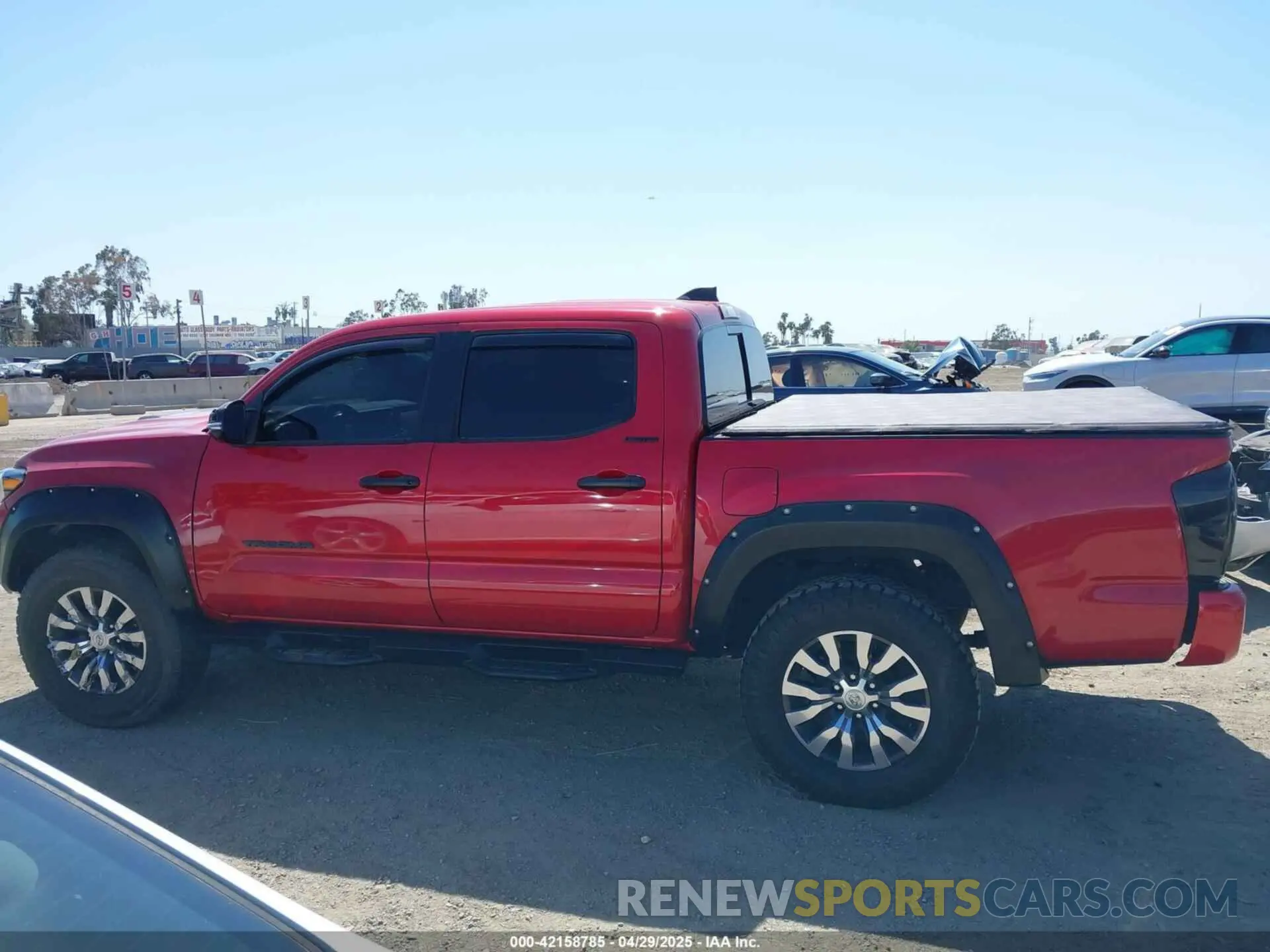 14 Photograph of a damaged car 3TMEZ5CNXNM173075 TOYOTA TACOMA 2022