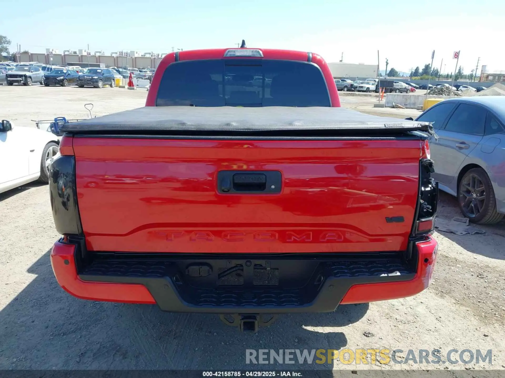 16 Photograph of a damaged car 3TMEZ5CNXNM173075 TOYOTA TACOMA 2022