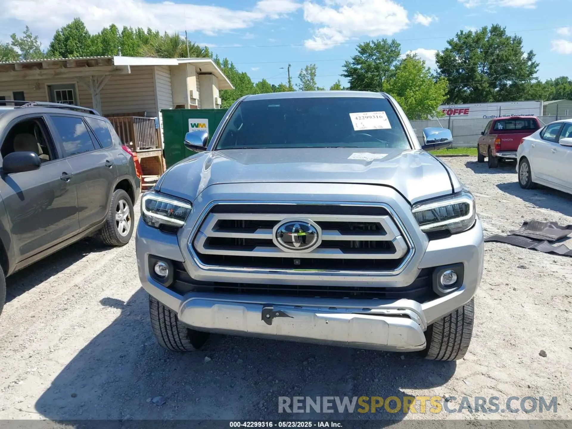 12 Photograph of a damaged car 3TMGZ5AN1NM521518 TOYOTA TACOMA 2022