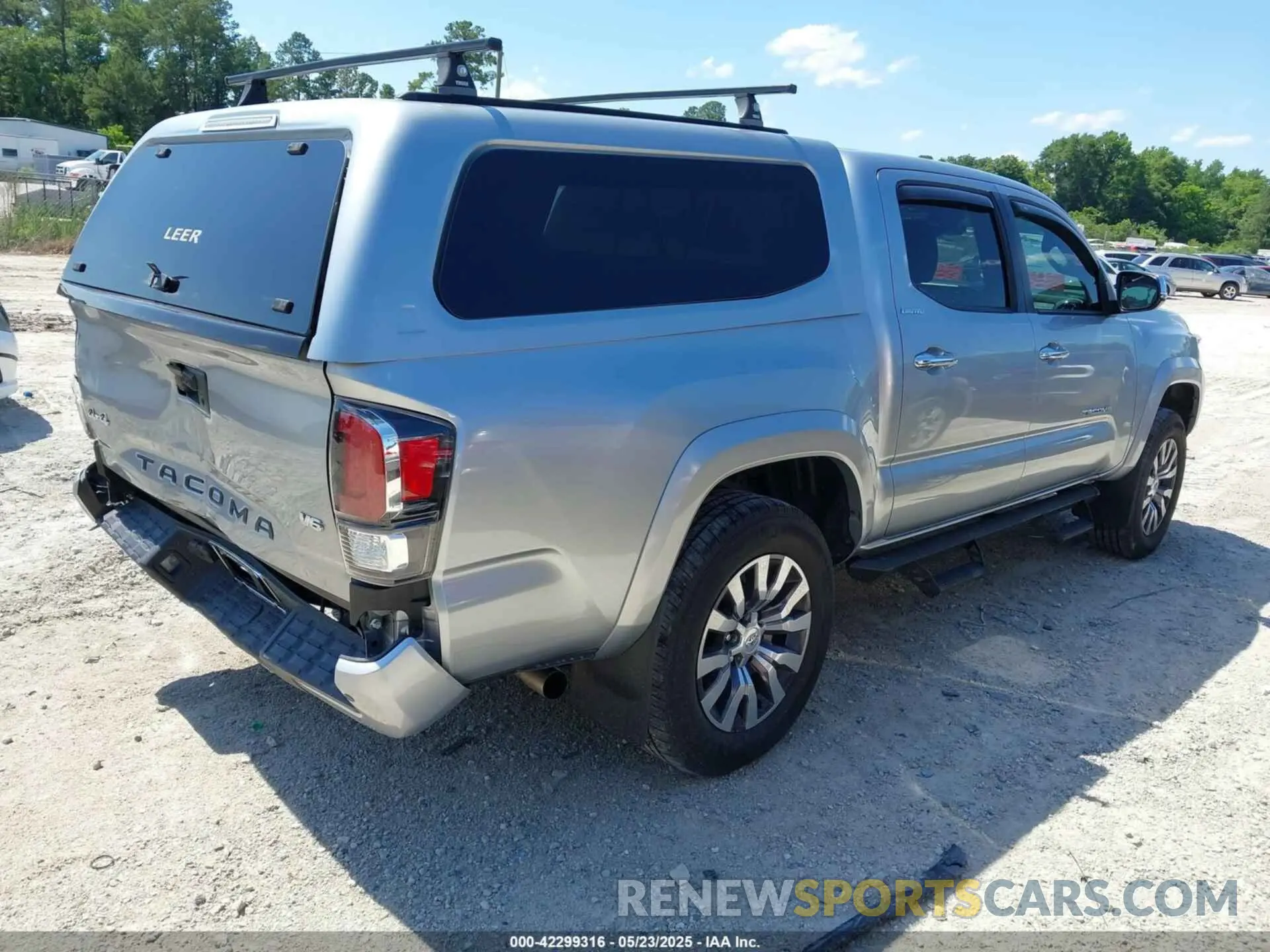 4 Photograph of a damaged car 3TMGZ5AN1NM521518 TOYOTA TACOMA 2022