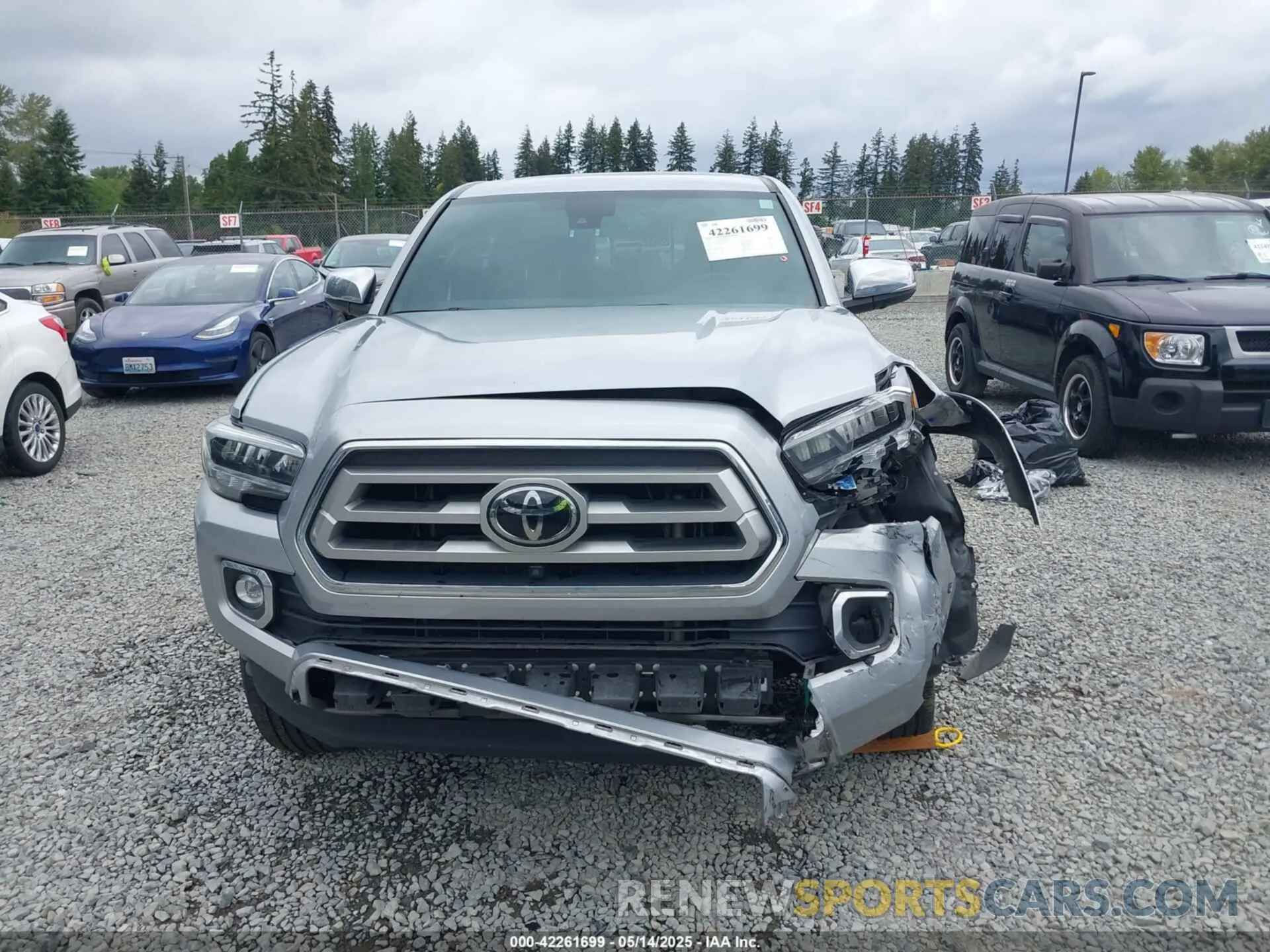 13 Photograph of a damaged car 3TMGZ5AN2NM504615 TOYOTA TACOMA 2022