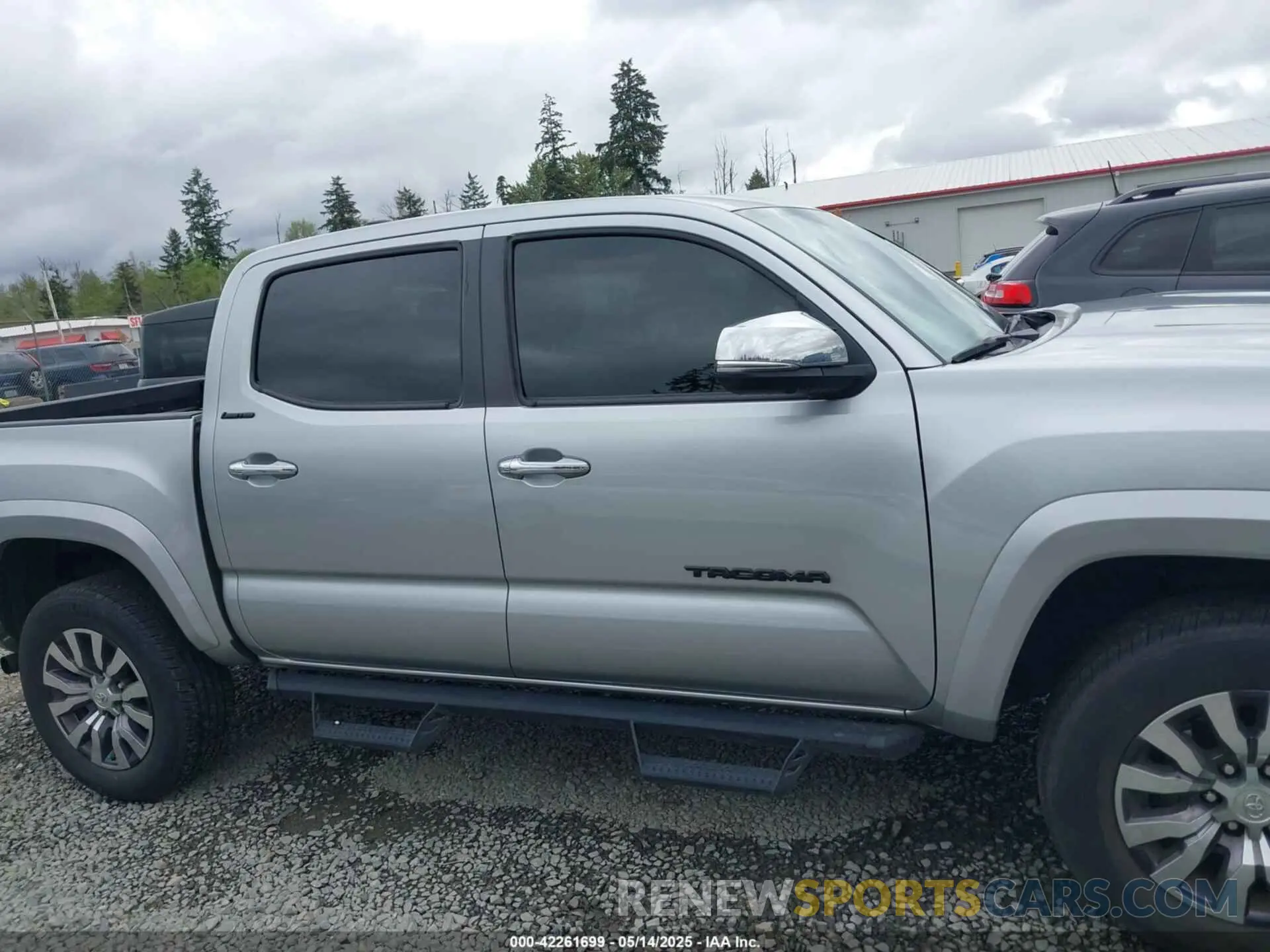 14 Photograph of a damaged car 3TMGZ5AN2NM504615 TOYOTA TACOMA 2022
