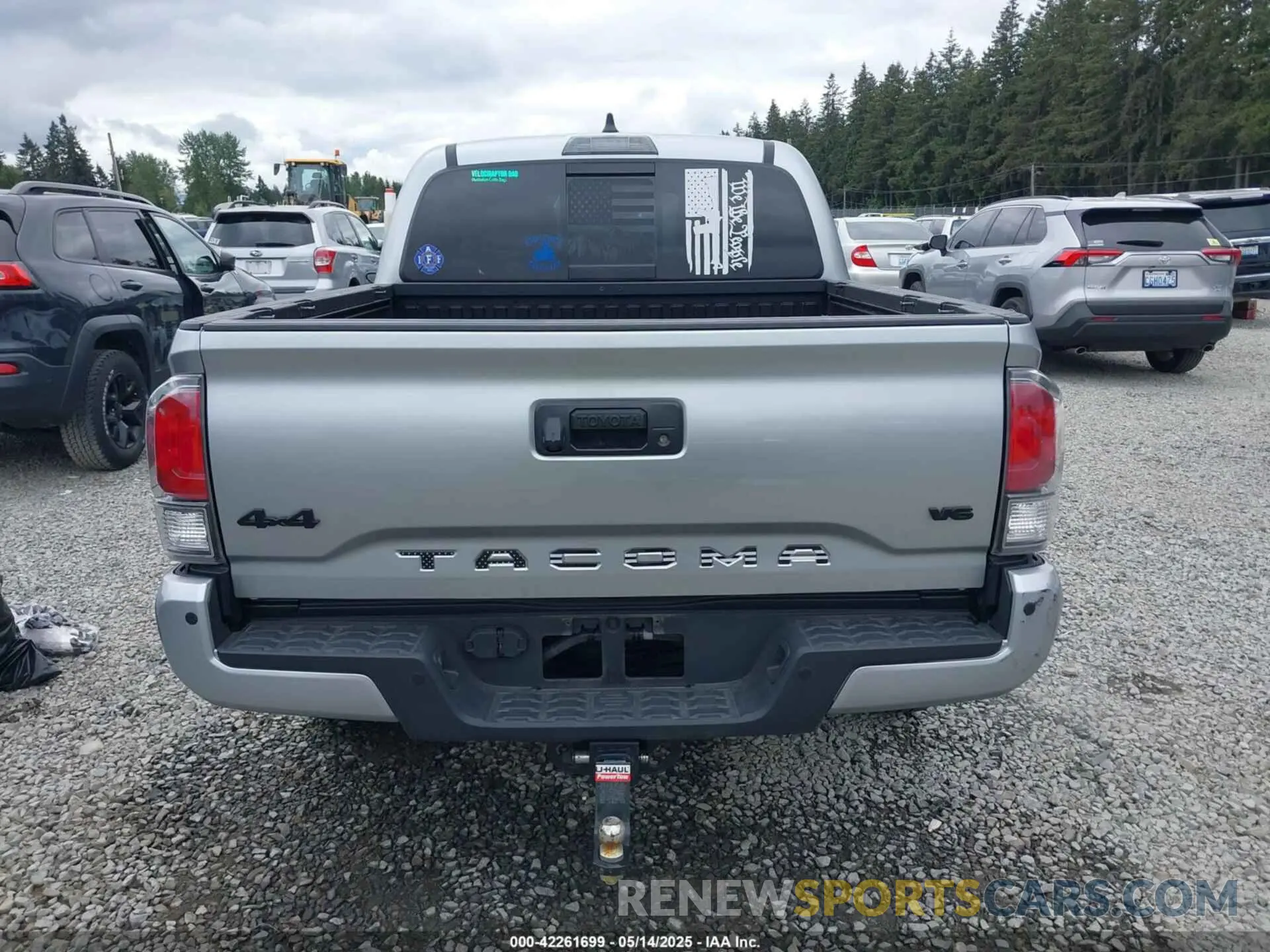 17 Photograph of a damaged car 3TMGZ5AN2NM504615 TOYOTA TACOMA 2022