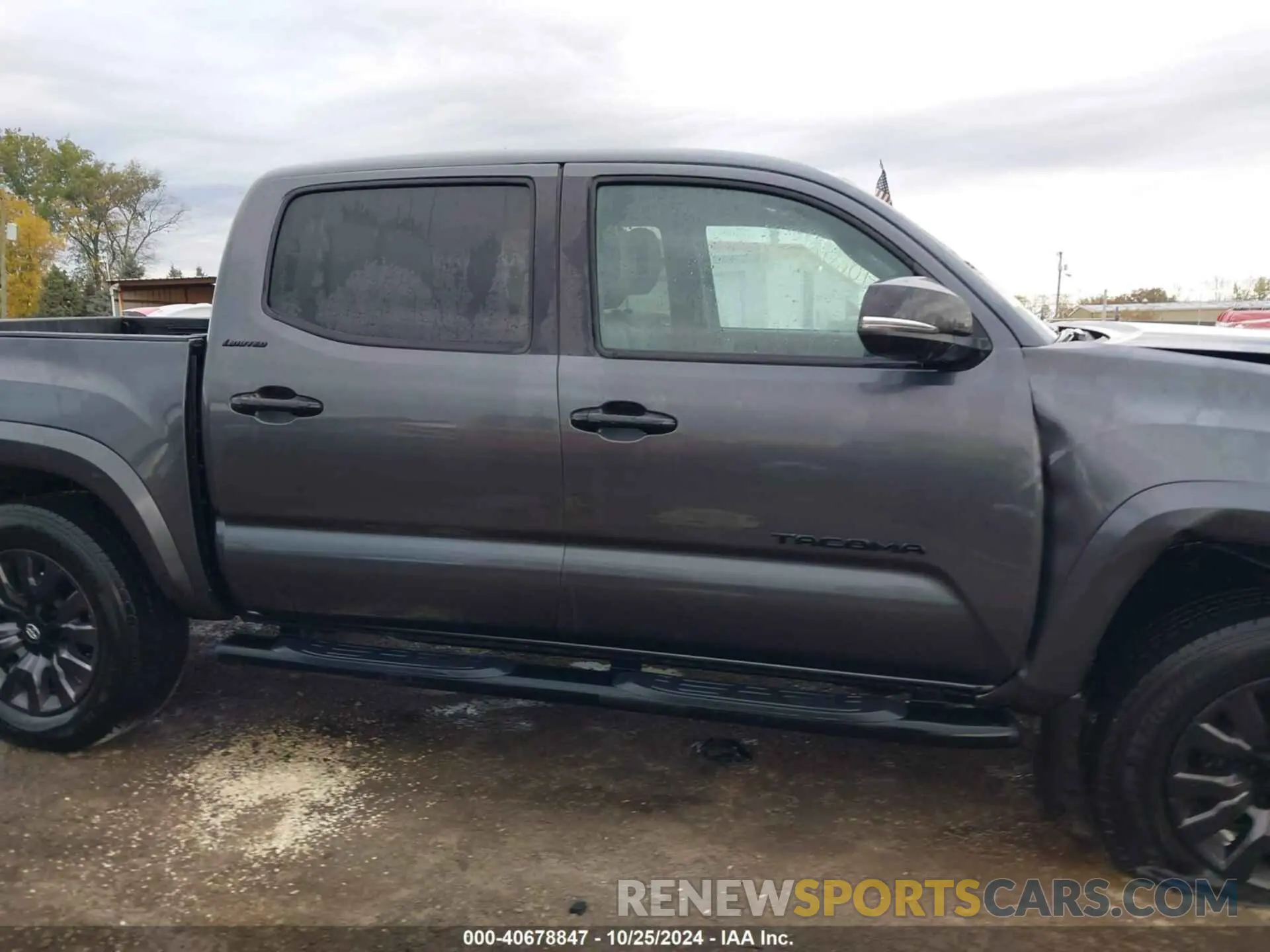 14 Photograph of a damaged car 3TMGZ5AN5NM464644 TOYOTA TACOMA 2022