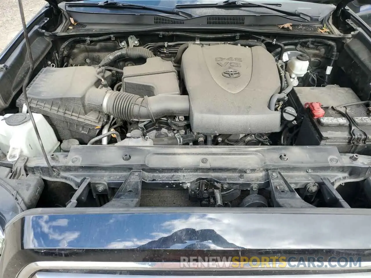 11 Photograph of a damaged car 3TMGZ5AN5NM477412 TOYOTA TACOMA 2022
