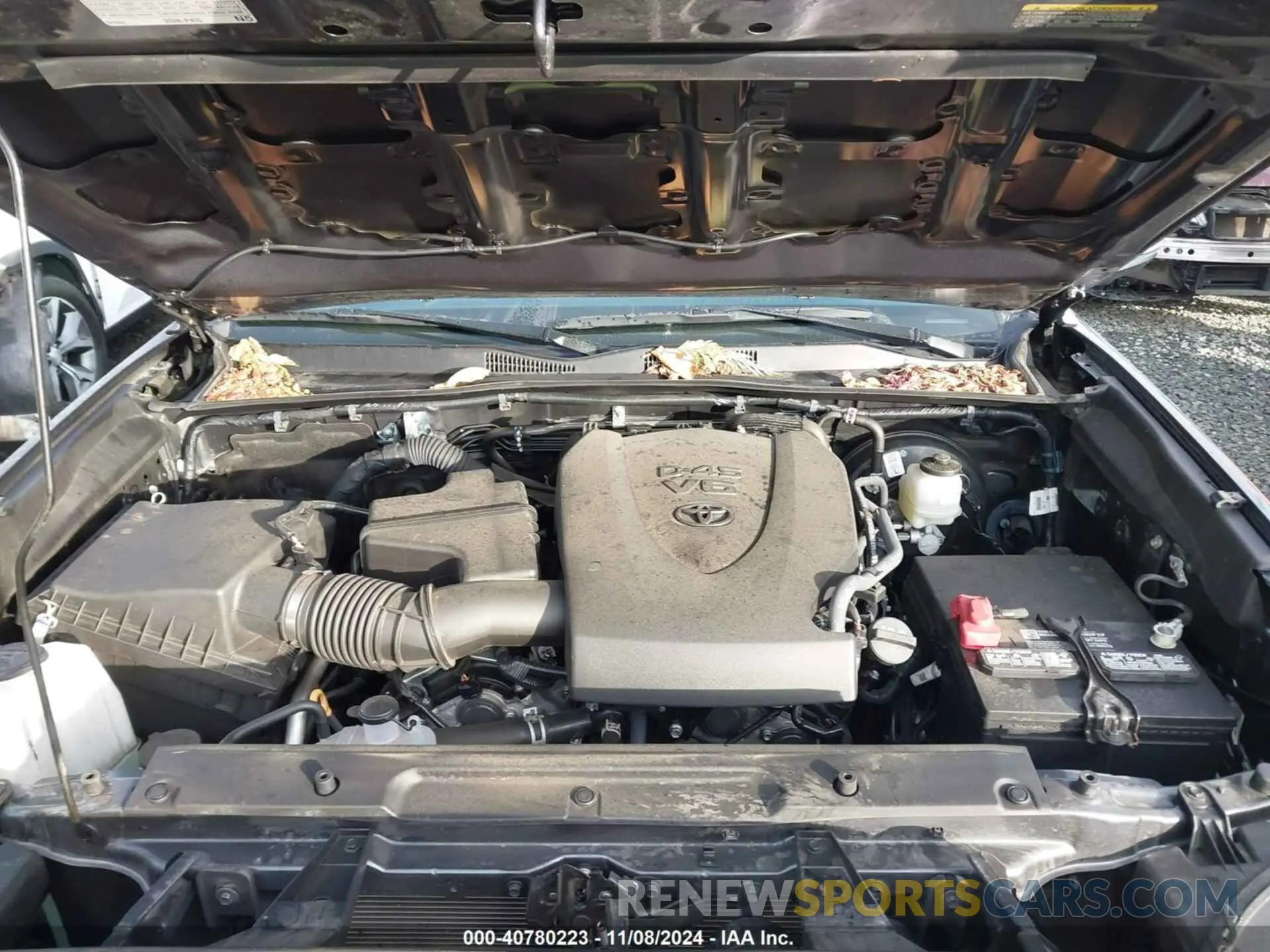 10 Photograph of a damaged car 3TMHZ5BN5NM135848 TOYOTA TACOMA 2022