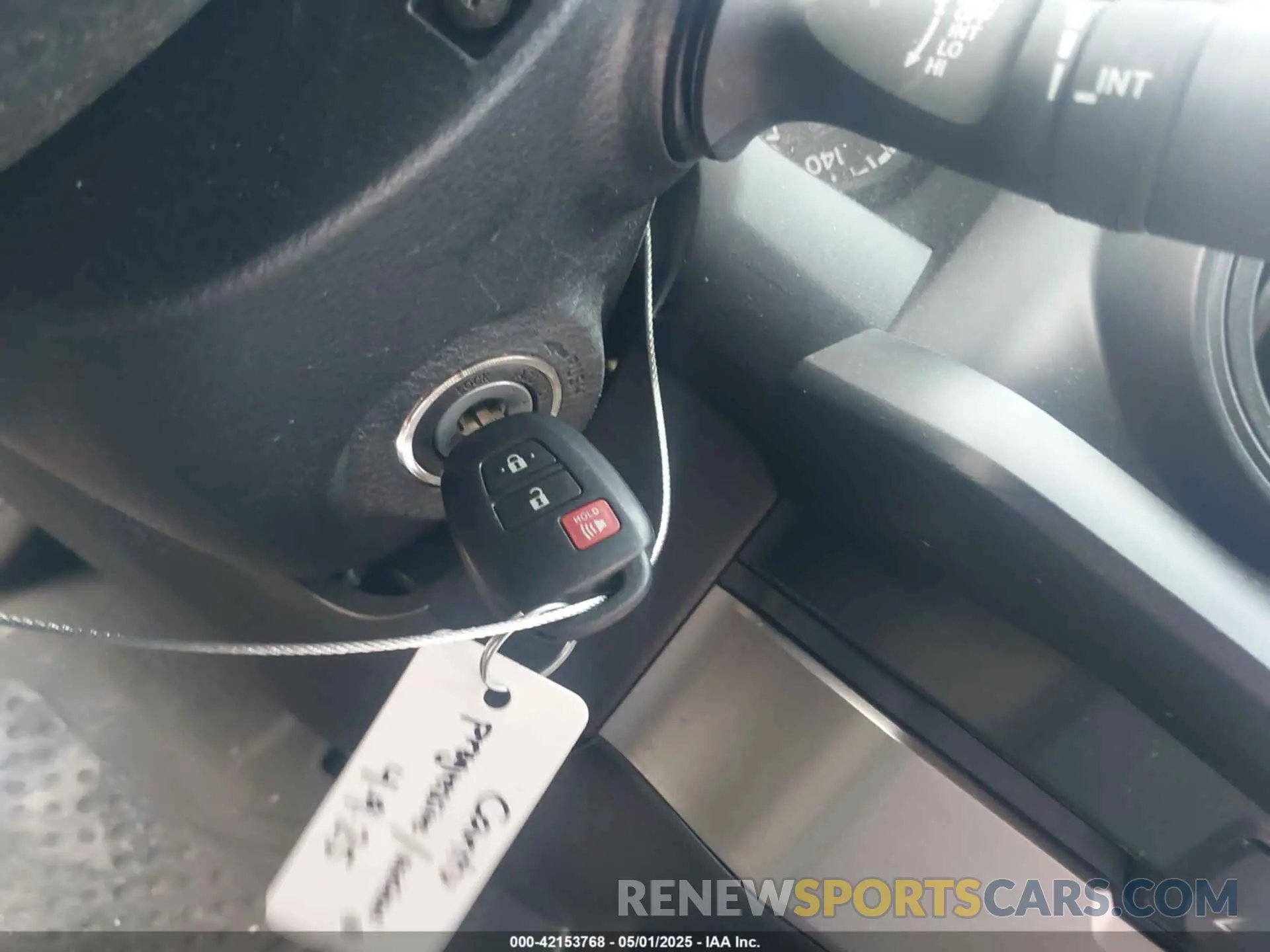 11 Photograph of a damaged car 3TYAX5GN1NT065687 TOYOTA TACOMA 2022