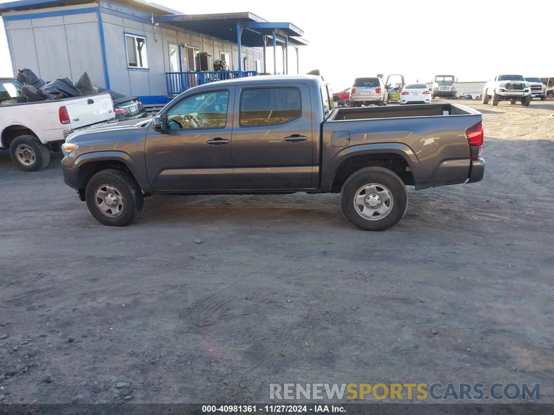 13 Photograph of a damaged car 3TYAX5GN3NT061544 TOYOTA TACOMA 2022