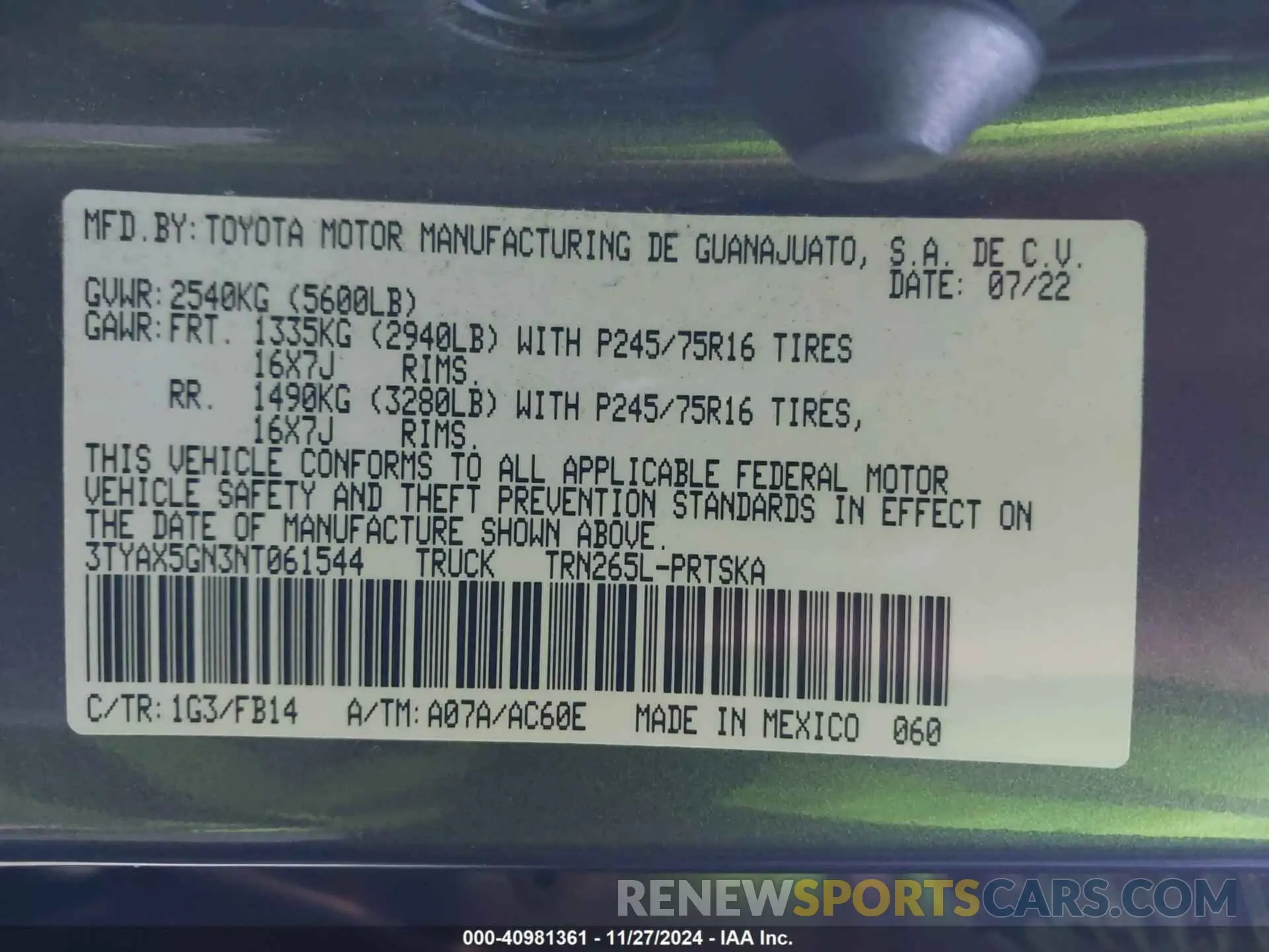 9 Photograph of a damaged car 3TYAX5GN3NT061544 TOYOTA TACOMA 2022