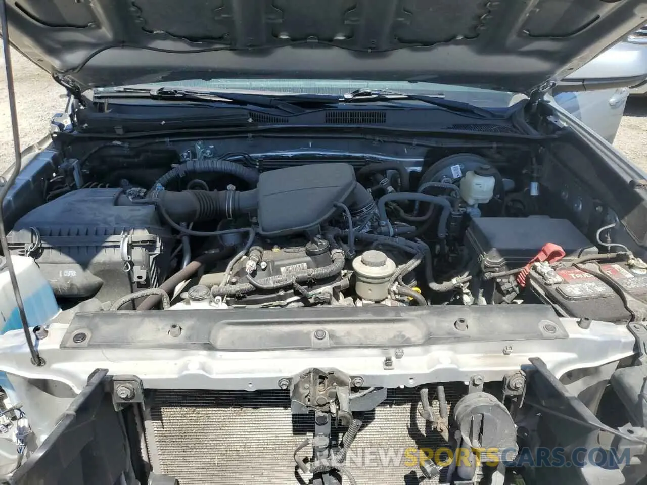 11 Photograph of a damaged car 3TYAX5GN5NT050514 TOYOTA TACOMA 2022