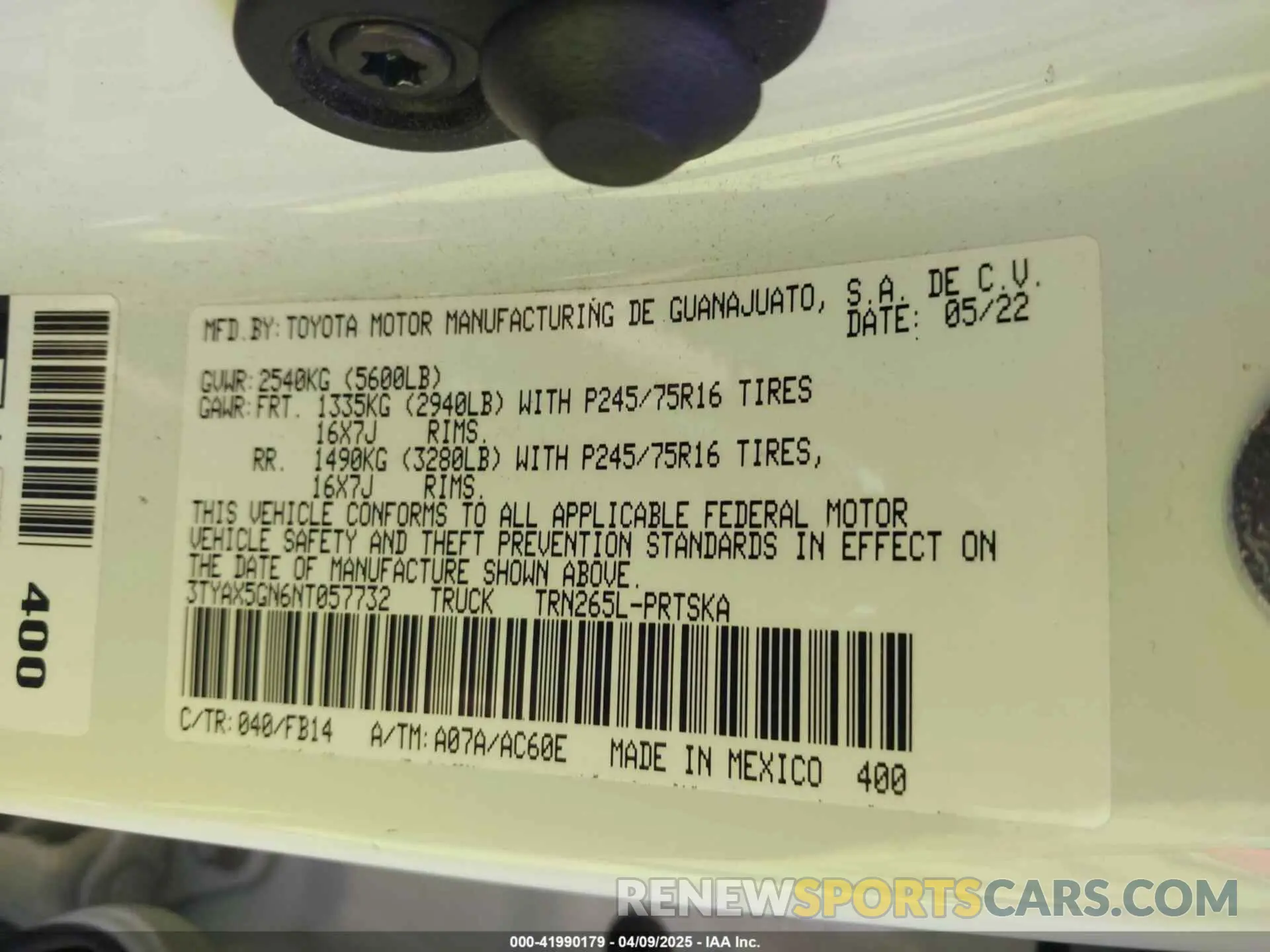 9 Photograph of a damaged car 3TYAX5GN6NT057732 TOYOTA TACOMA 2022
