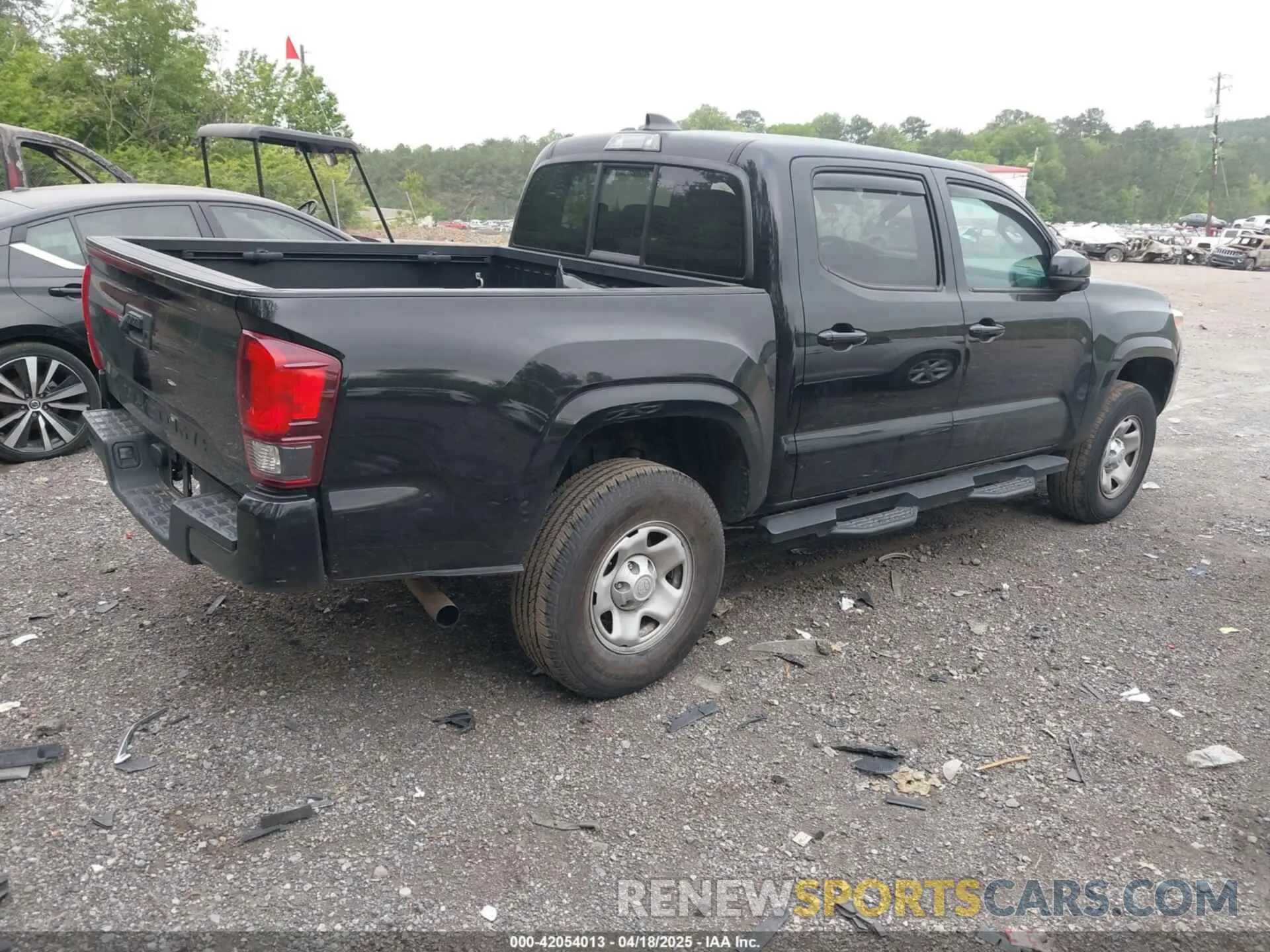 4 Photograph of a damaged car 3TYAX5GN7NT057190 TOYOTA TACOMA 2022