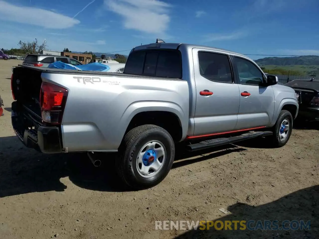 3 Photograph of a damaged car 3TYAX5GN8NT065122 TOYOTA TACOMA 2022