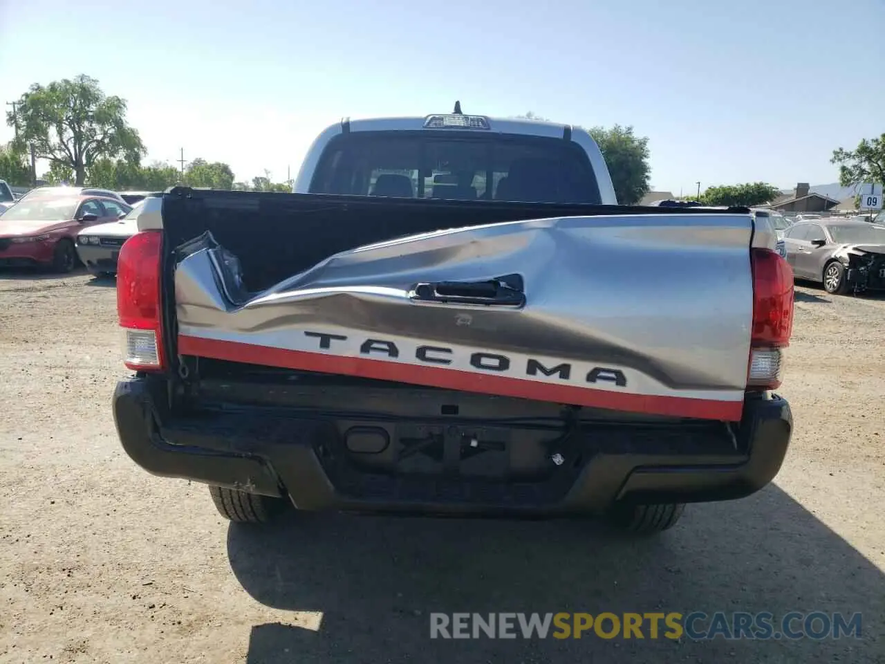 6 Photograph of a damaged car 3TYAX5GN8NT065122 TOYOTA TACOMA 2022