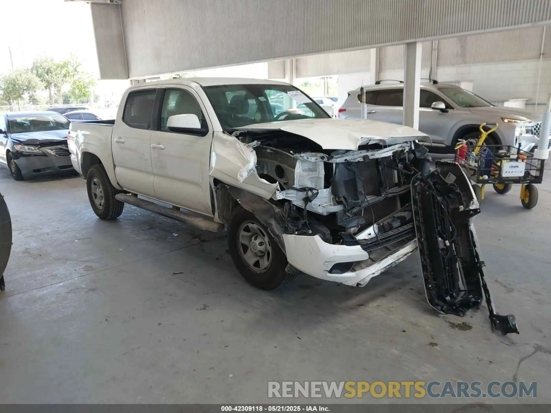 1 Photograph of a damaged car 3TYAX5GNXNT041663 TOYOTA TACOMA 2022
