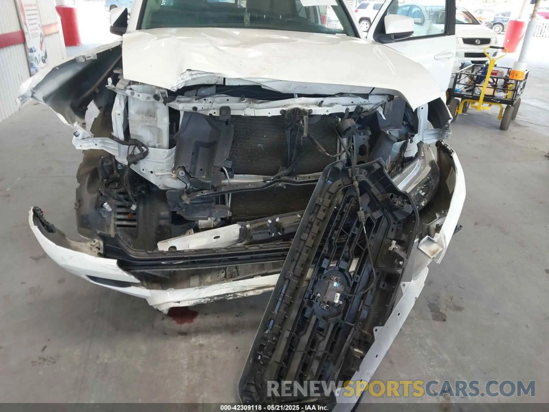 6 Photograph of a damaged car 3TYAX5GNXNT041663 TOYOTA TACOMA 2022