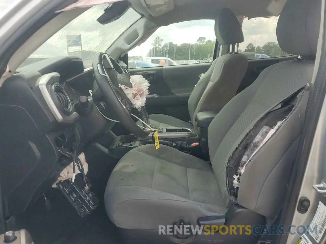 7 Photograph of a damaged car 3TYAX5GNXNT046832 TOYOTA TACOMA 2022