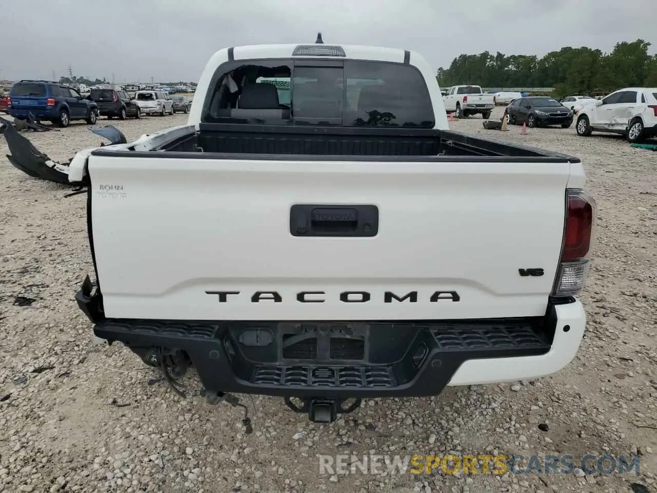 6 Photograph of a damaged car 3TYAZ5CN0NT016464 TOYOTA TACOMA 2022
