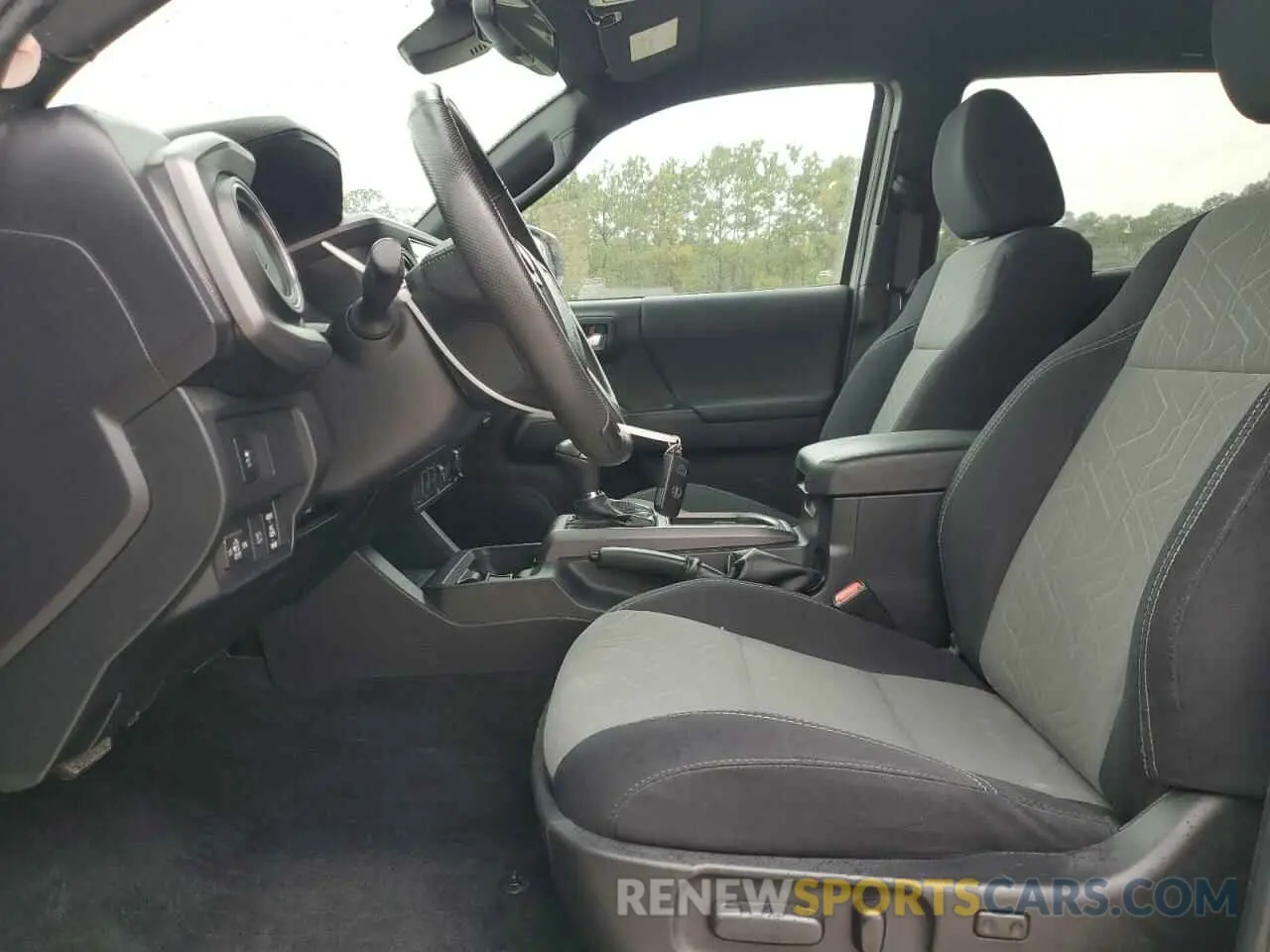 7 Photograph of a damaged car 3TYAZ5CN0NT016464 TOYOTA TACOMA 2022