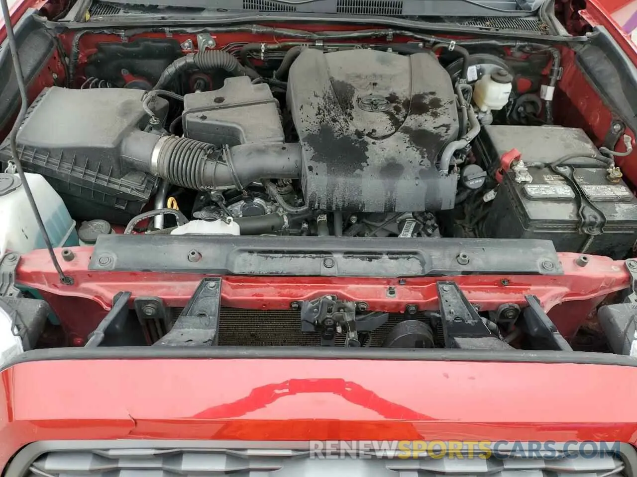 11 Photograph of a damaged car 3TYAZ5CN4NT024177 TOYOTA TACOMA 2022