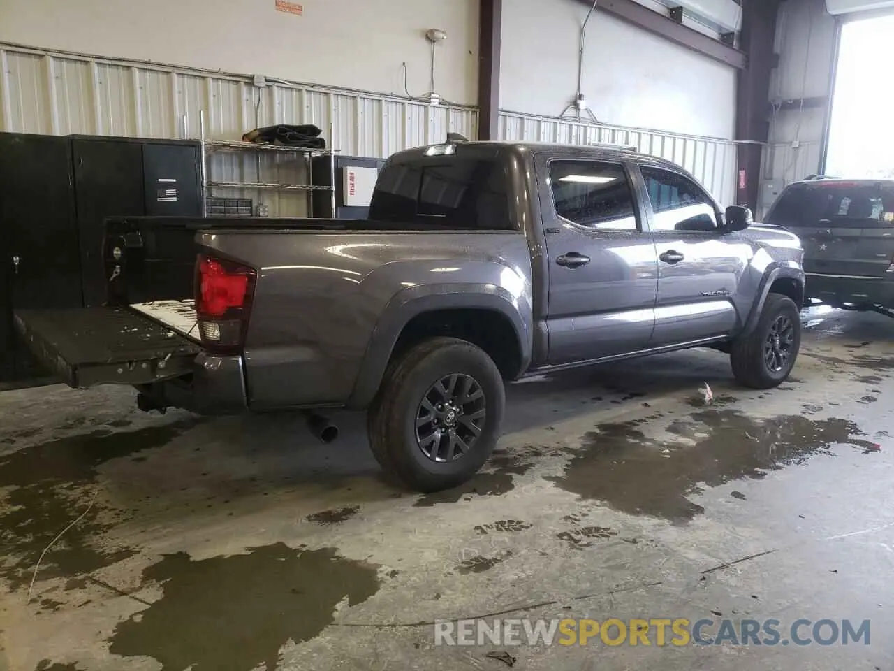 3 Photograph of a damaged car 3TYAZ5CN9NT016799 TOYOTA TACOMA 2022