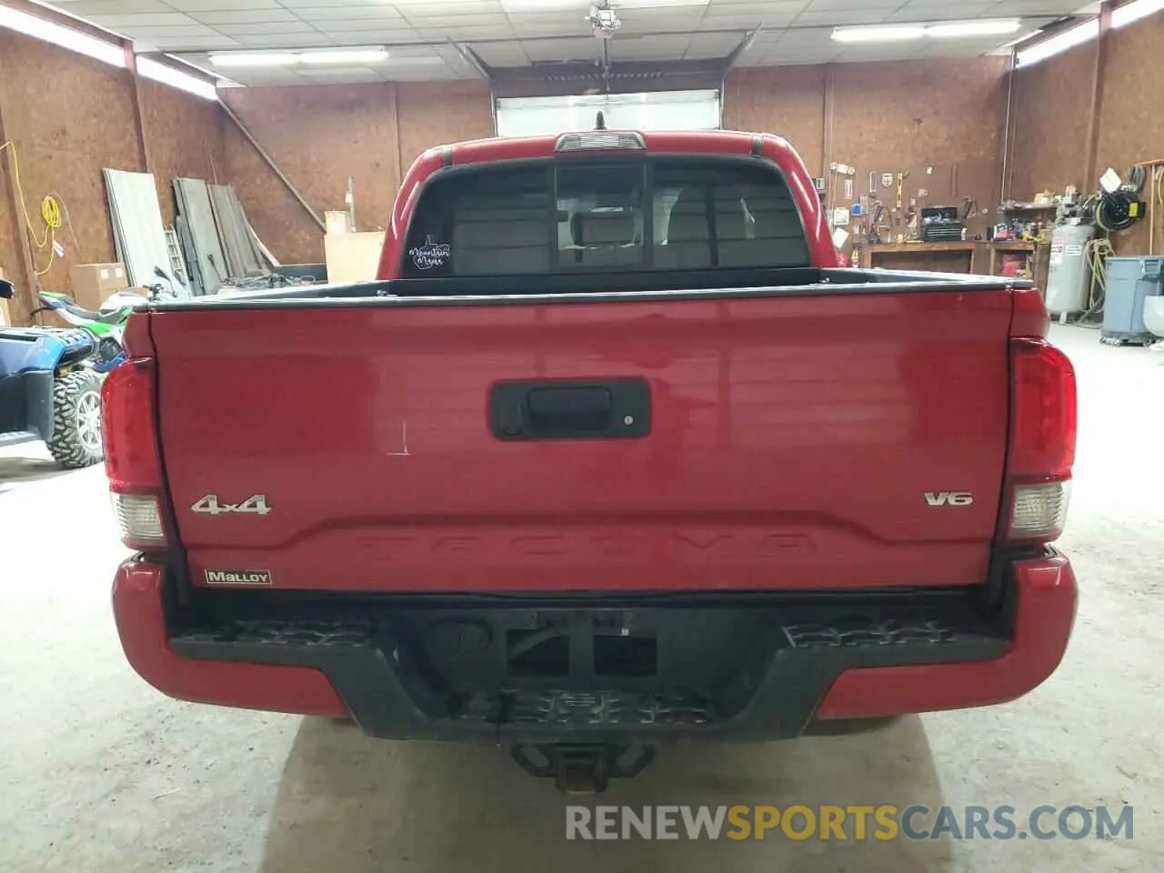 6 Photograph of a damaged car 3TYCZ5AN0NT056801 TOYOTA TACOMA 2022