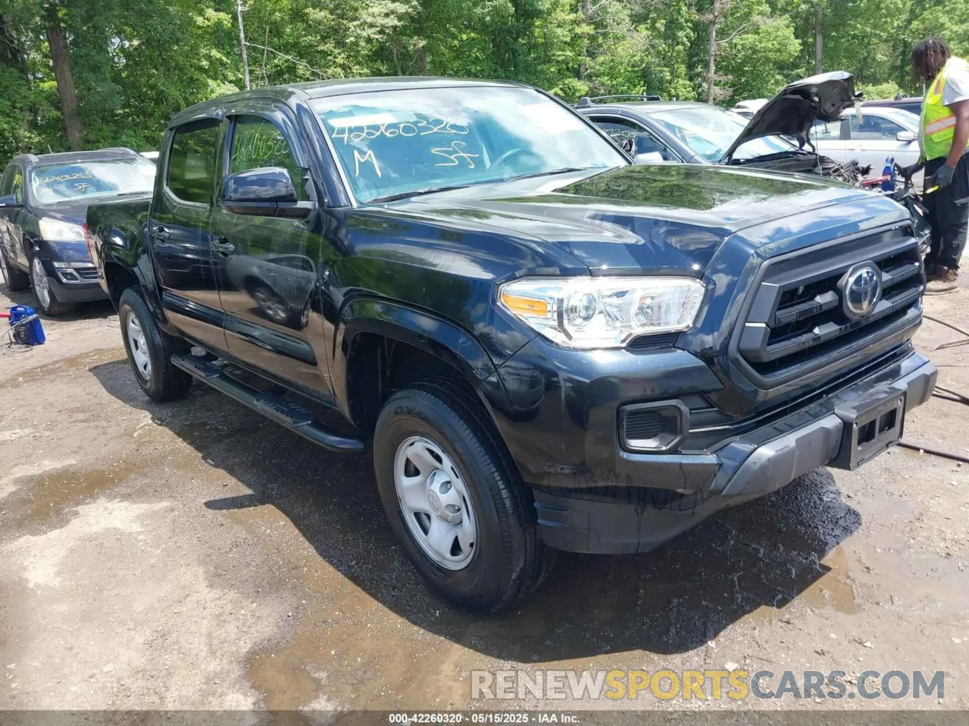 1 Photograph of a damaged car 3TYCZ5AN0NT075493 TOYOTA TACOMA 2022