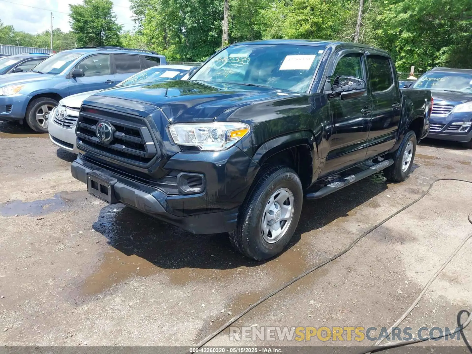 2 Photograph of a damaged car 3TYCZ5AN0NT075493 TOYOTA TACOMA 2022