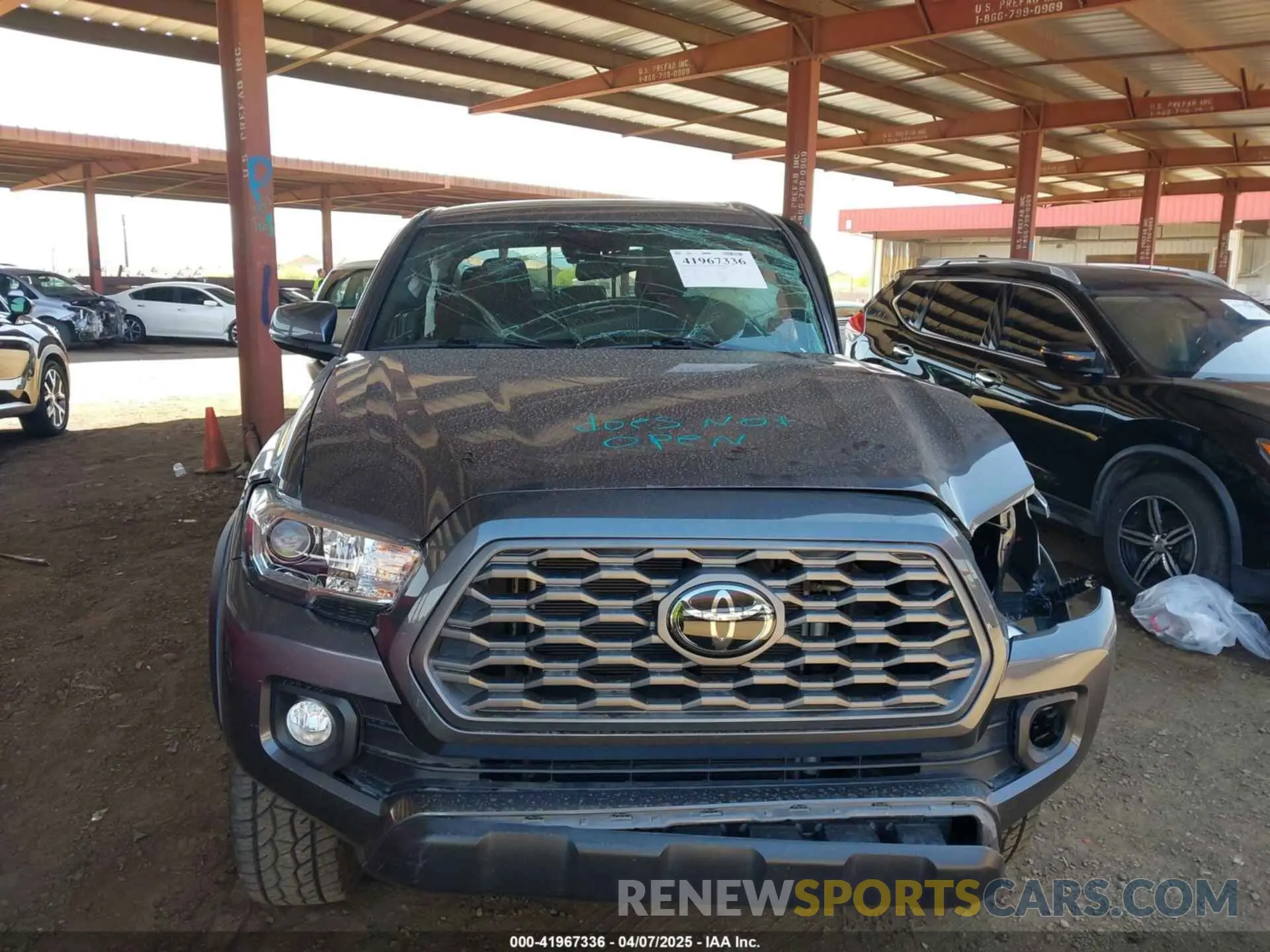 6 Photograph of a damaged car 3TYCZ5AN1NT062445 TOYOTA TACOMA 2022