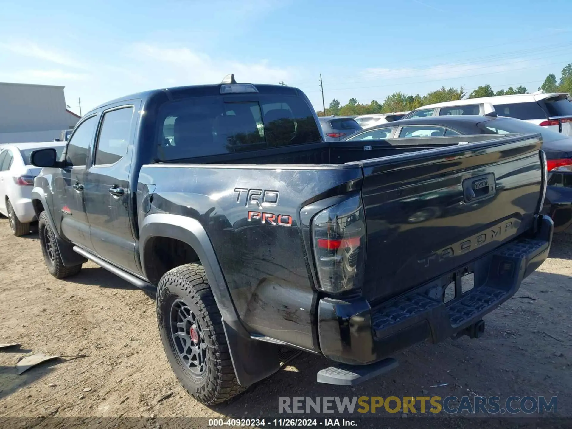 3 Photograph of a damaged car 3TYCZ5AN1NT066933 TOYOTA TACOMA 2022